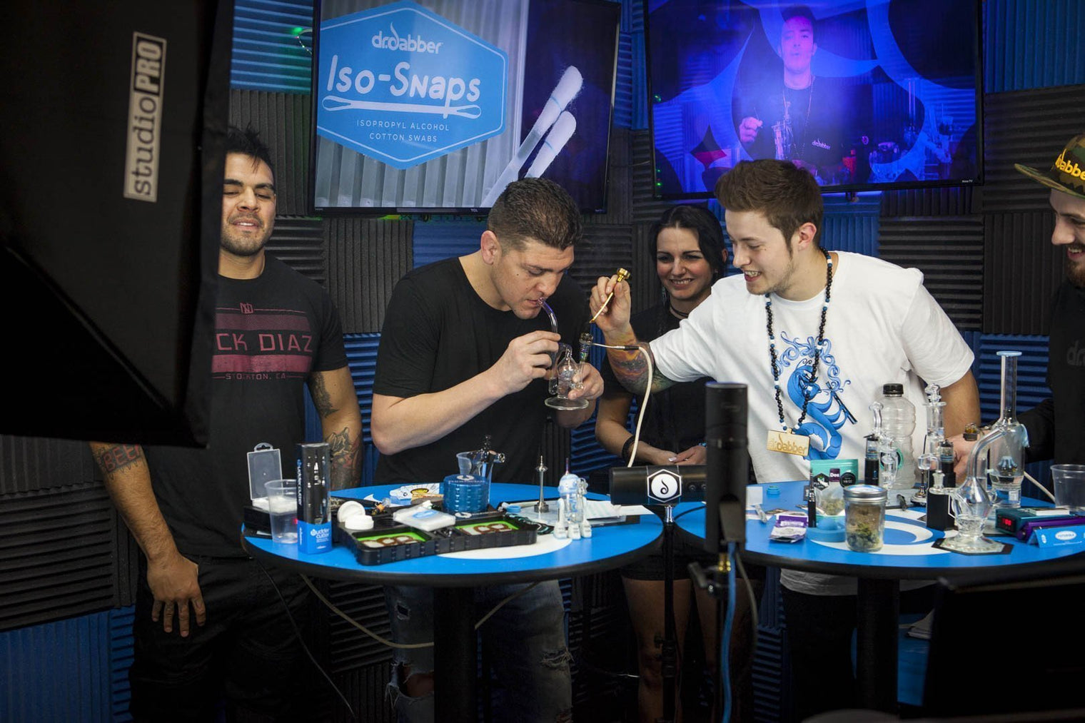 UFC Superstar Nick Diaz Stops By The Dr. Dabber Dab Lab