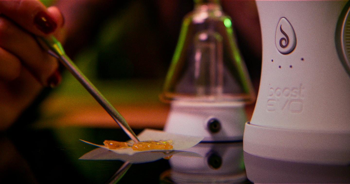 Different Types of Wax Dabs | A Complete Dabbing Guide