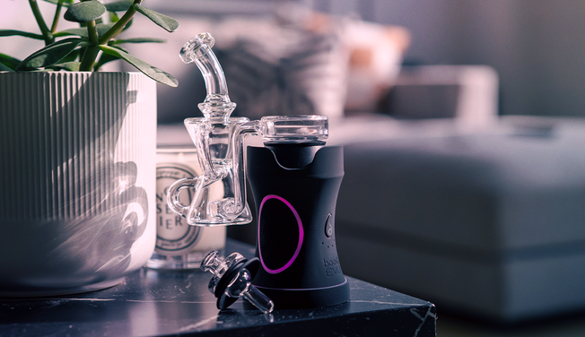 Shatter Rig Guide | What Is It & How Do You Use One?